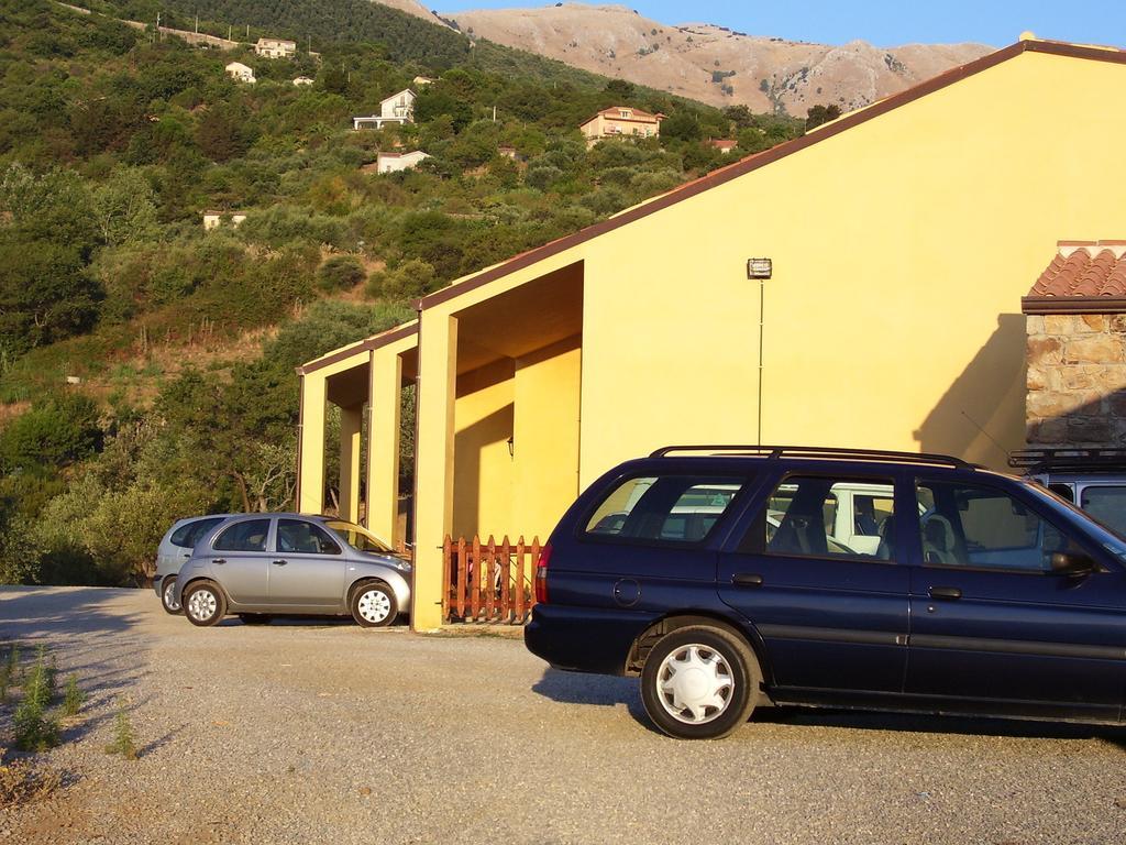 Villaggio Dei Balocchi Castelbuono  Zimmer foto