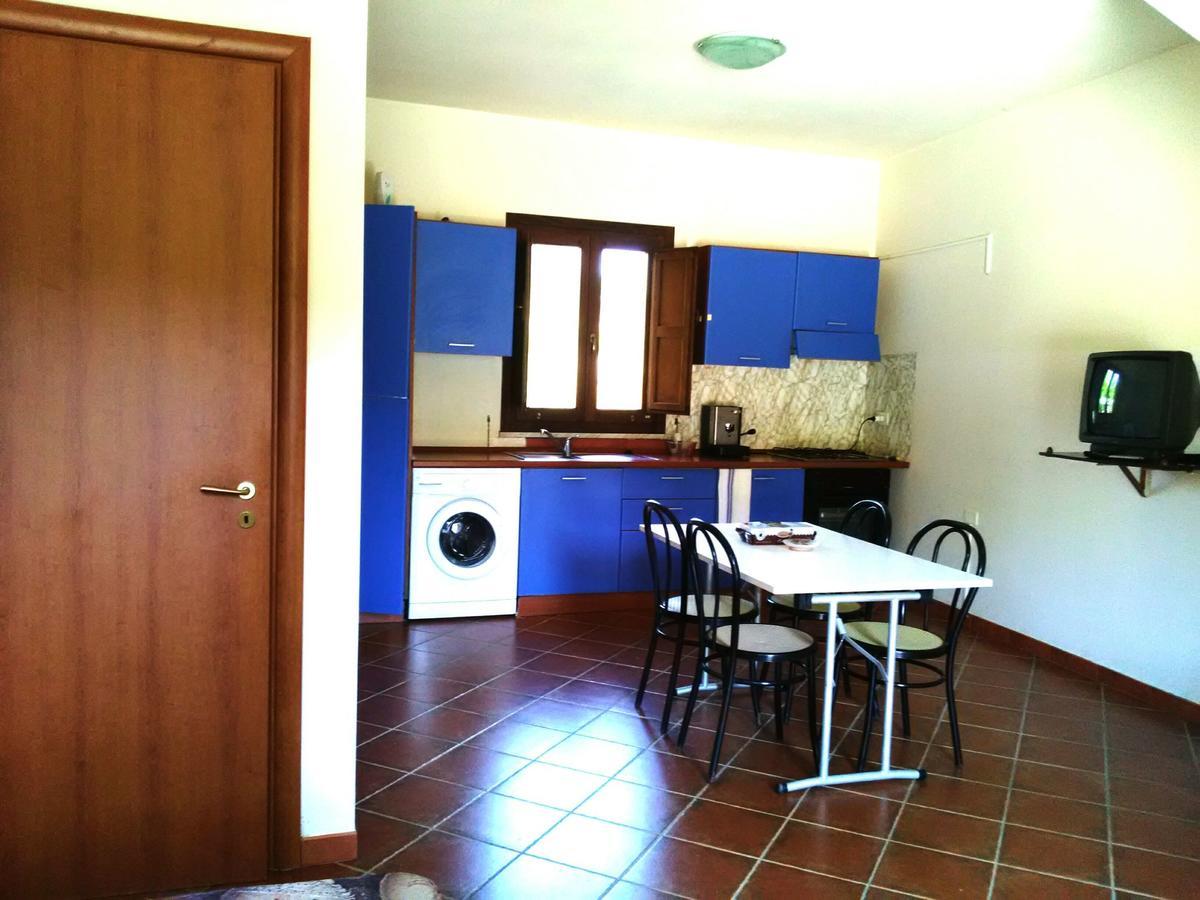 Villaggio Dei Balocchi Castelbuono  Zimmer foto
